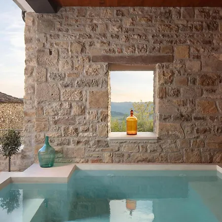Pet Friendly In With Sauna Holiday home Motovun